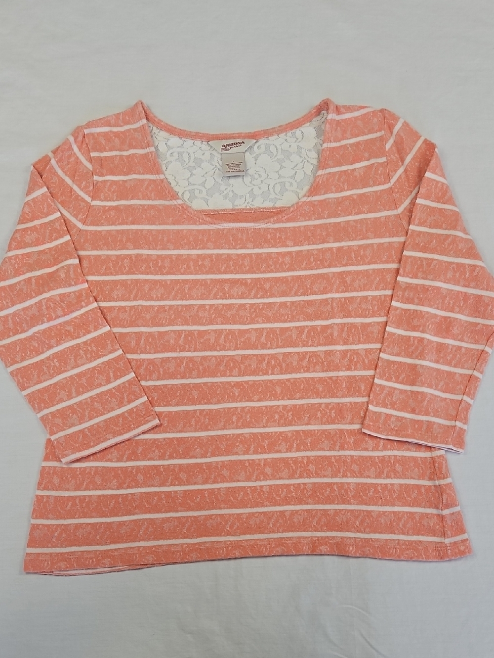 Arizona Jean Company Coral-Trim White Lace Top Size Large